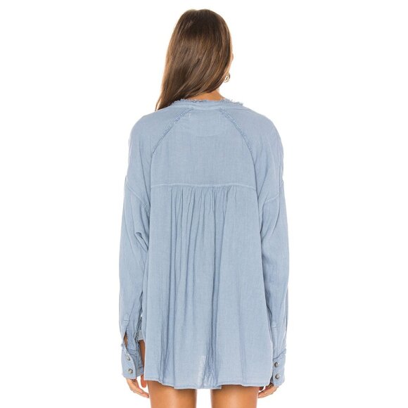 We The Free Keep It Simple Blue Button Down Fringe Denim Top Blouse Size Small - Picture 3 of 16